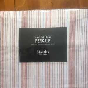 Martha Stewart NEW never used KING sheet set